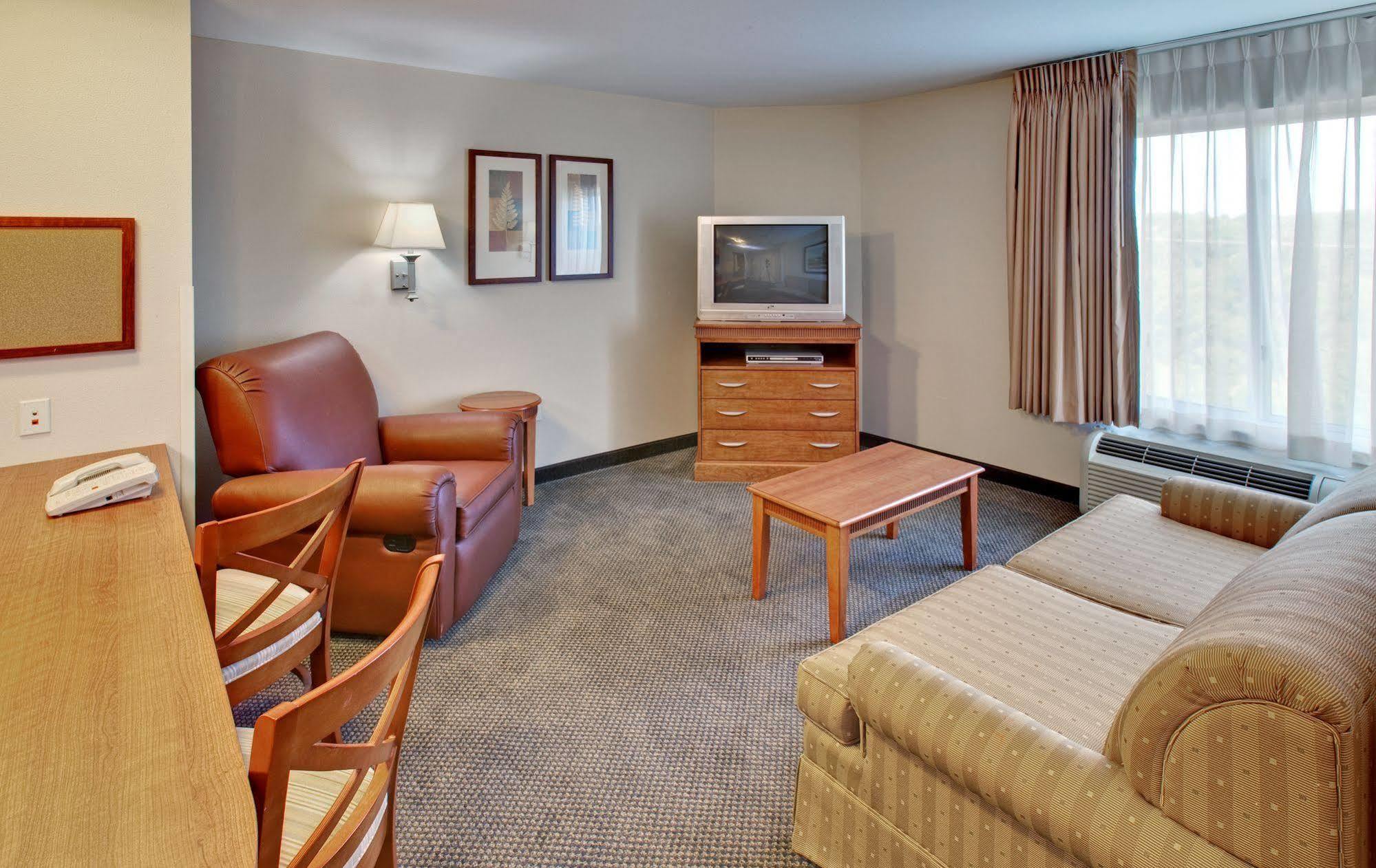 Candlewood Suites Lincoln By Ihg Exteriér fotografie